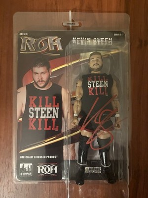 Autographed Kevin Steen Ring of Honor ROH Series 1 Wrestling Action Figure Owens