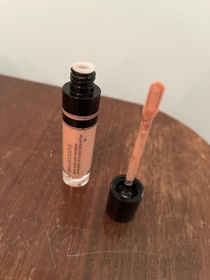 BeautiControl Dark Circle Color Corrector in Dark Peach