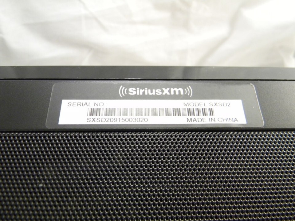Sirius XM Satellite Radio Portable Boombox SXSD2 w/ Onyx EZ XEZ1