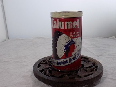 vintage 1950's calumet double action baking powder 7oz can