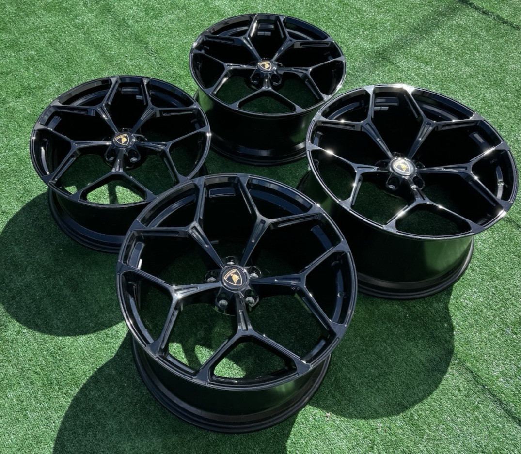 Lamborghini Revuelto OEM 20/21 Forged Wheels Genuine Factory Rim Set Rare 5x112