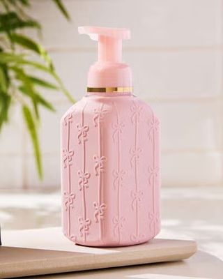 #ad Bath amp; Body Works PINK SILICONE BOWS FOAMING HAND SOAP DISPENSER New in Box $24.95