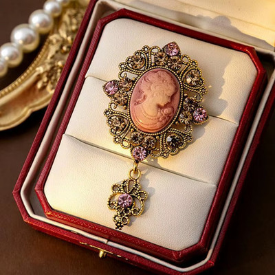 Vintage Victorian Cameo Style Brooch Gold Crystal Elegant Court Pin Jewelry Gift