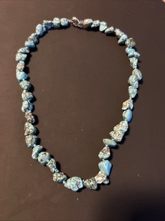 Handmade Turquoise Necklace 17 Inch ￼
