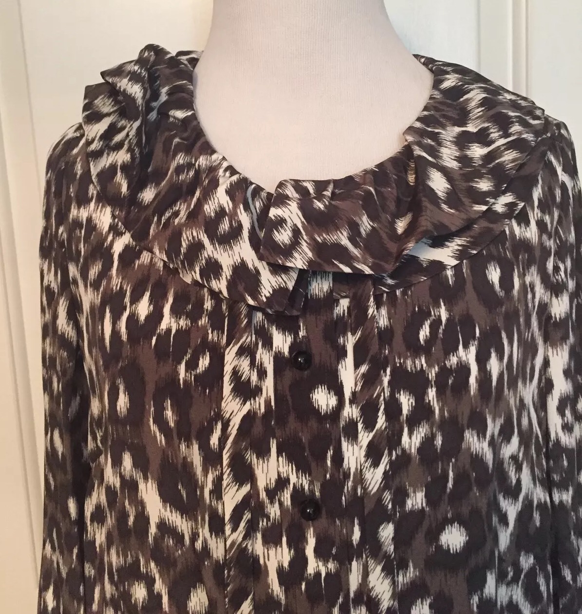 Kate Spade NY blouse Black White Gray Animal Print Long Sleeve size 6 thumbnail 4