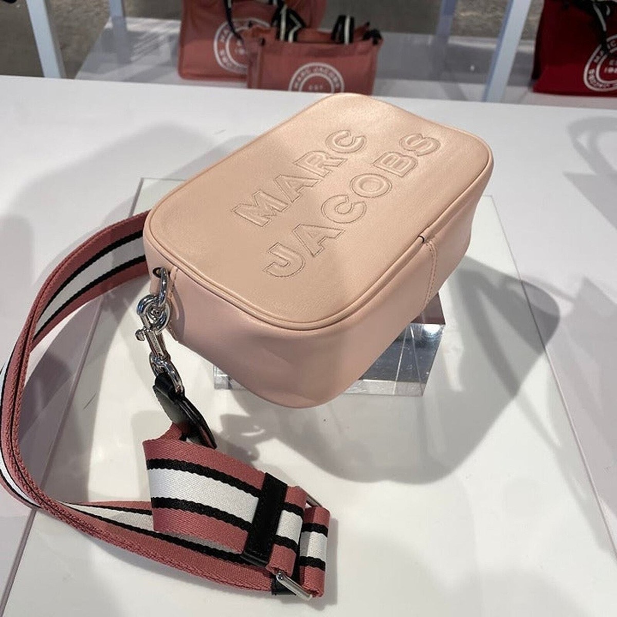激安★M0014465 Marc Jacobs Perfect Flash Crossbody MARC JACOBS Perfect Flash Crossbody M0014465 IN Peach Whip