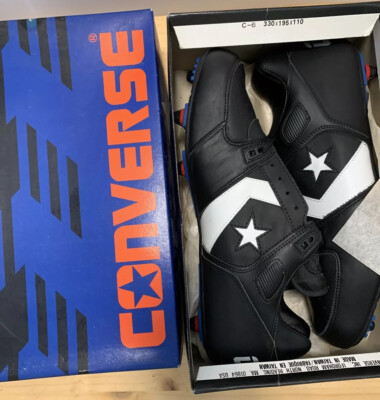 converse football cleats