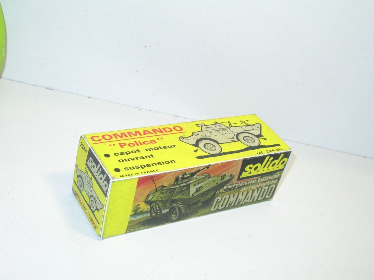 Le Commando US XM706 V-150 4x4 vert en miniature de Solido au 1/50e