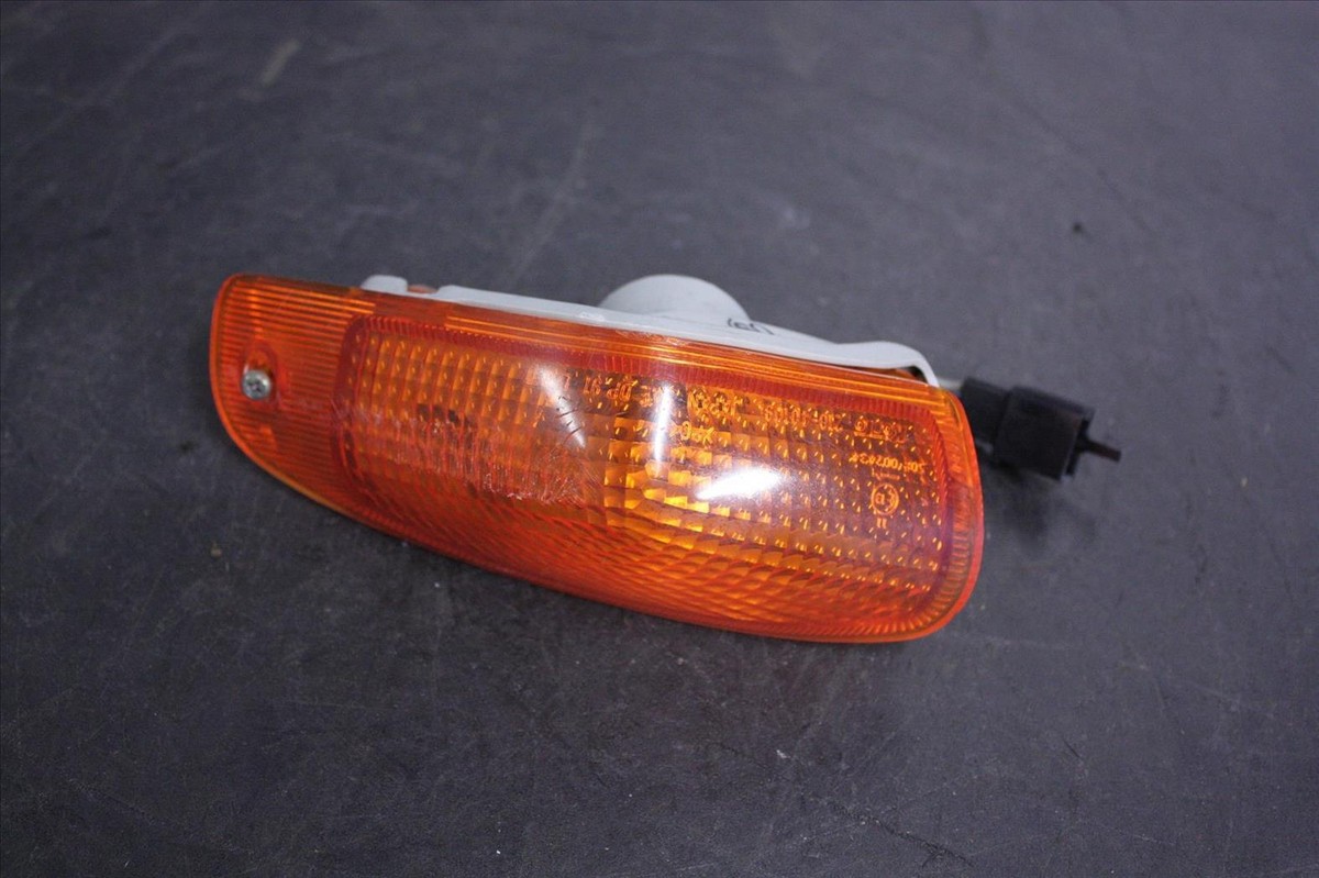 未使用 　御手洗 　サイン灯 98 KAWASAKI ZX 600 E FRONT LEFT TURN SIGNAL LAMP LIGHT INDICATOR