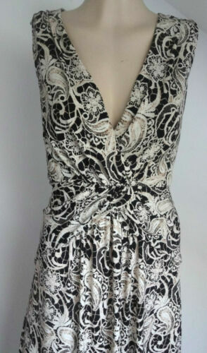 Robe Cocktail Noire BCBG MAX AZRIA Sans Manches - Taille S - Neuve Sans étiquettes