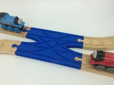 FUN COLORS! 4 Way Double Crossover SWITCH TRACK Thomas the Tank Engine Brio IKEA