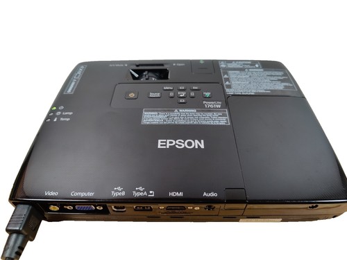 Epson Z8000WU EB H266A PowerLite Pro Full HD 1080P WUXGA Projector
