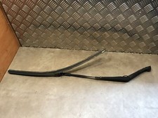 MERCEDES-BENZ E Coupe C207 Scheibenwischer vorne A2078200044 3.00 15420453