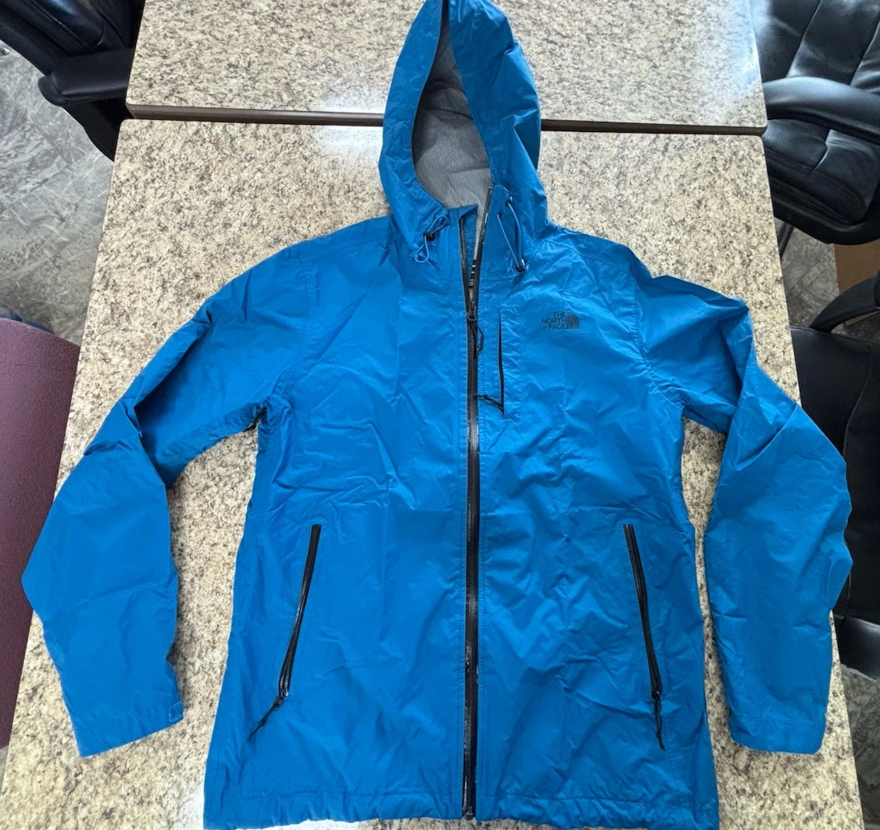 NEAR MINT NORTH FACE Dryvent Packable Raincoat Jacket Men Sz M Cyan Blue