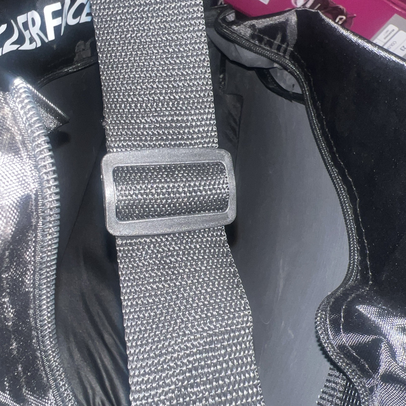 NEW TRAVEL BAG for inline rollerblades & skates. w straps-Great quality  