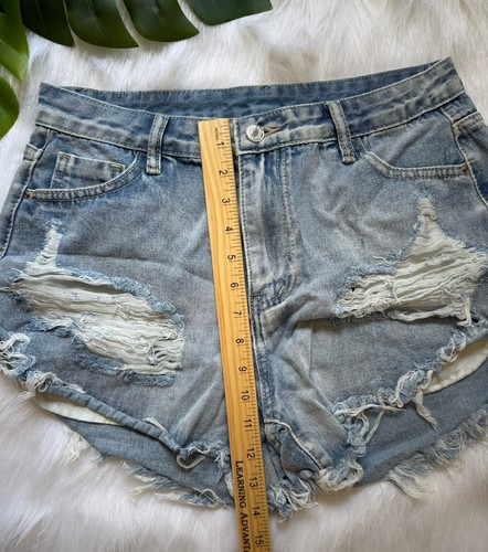 Neu Distressed hoch geschnittene Shorts helle Waschung Damengröße 32 (Large) - Bild 3 von 6