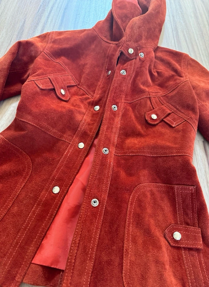 Chaqueta de cuero de gamuza de colección años 70 naranja óxido capucha cierre a presión Foto 2 de 4