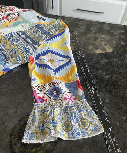 Calessa Top 1x Aztec Geometric Asymmetrical Hem Bell Sleeve Boho Artsy Festival - Picture 18 of 22