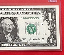 2001  $1 DOLLAR BILL ( CHICAGO G ) UNCIRCULATED