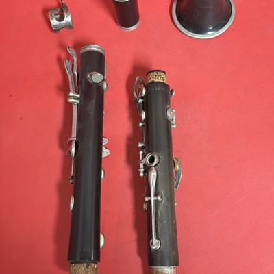 Vintage Triumph Clarinet w/ Original Case Parts Repair or Restore