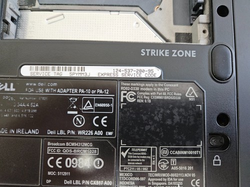 Dell Vostro 1400 - Intel Celeron - 3Gb Ram - No Storage - Picture 18 of 18