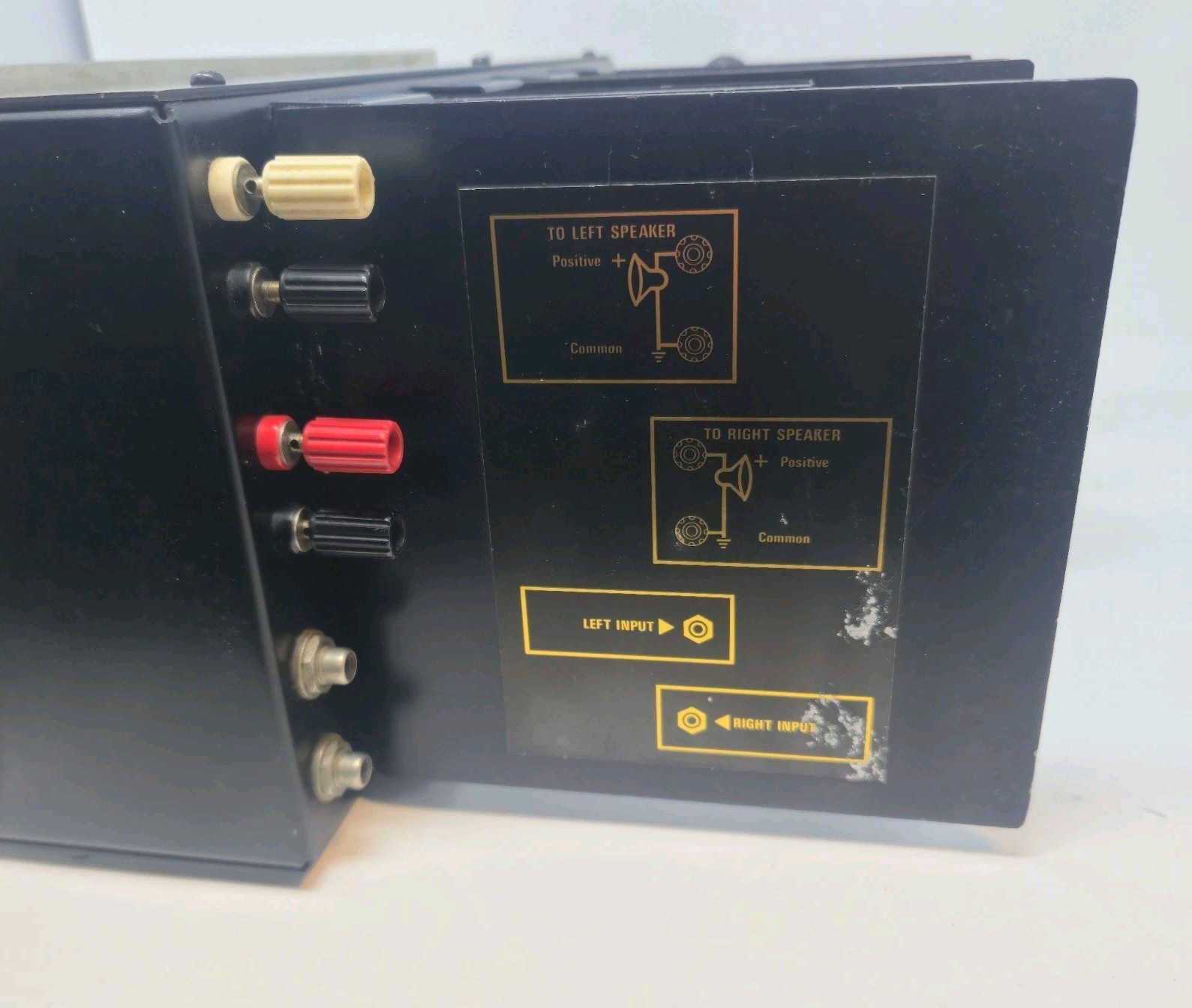 ​Vintage Phase Linear 400 Power Amplifier - Powers On, One Channel Out image 7