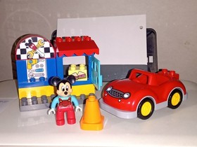 LEGO DUPLO DISNEY JUNIOR MICKEY MOUSE WORKSHOP SET#10829 99% COMPLETE RETIRED 