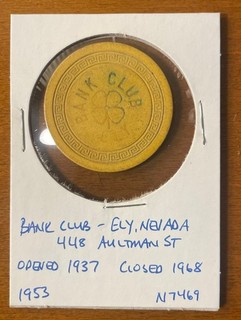 BANK CLUB Roulet Casino Chip Yellow 4 Leaf Clover Ely Nevada White Pine Co N7469