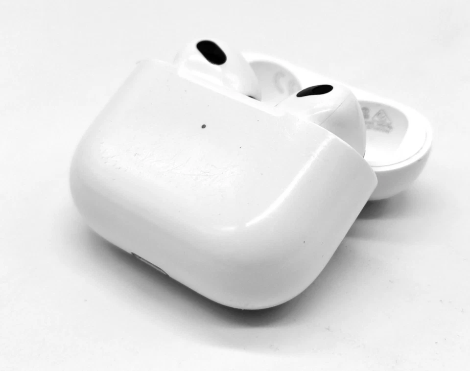 Apple AirPods 3. Generation Lightning Ladecase Weiß Bluetooth In-Ear (MPNY3ZM/A) - Bild 2 von 4