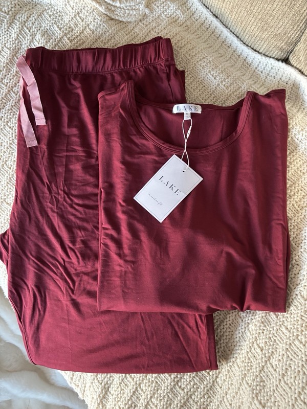 Woman’s LAKE pajama Lounge Set, Size XL Burgundy NWT