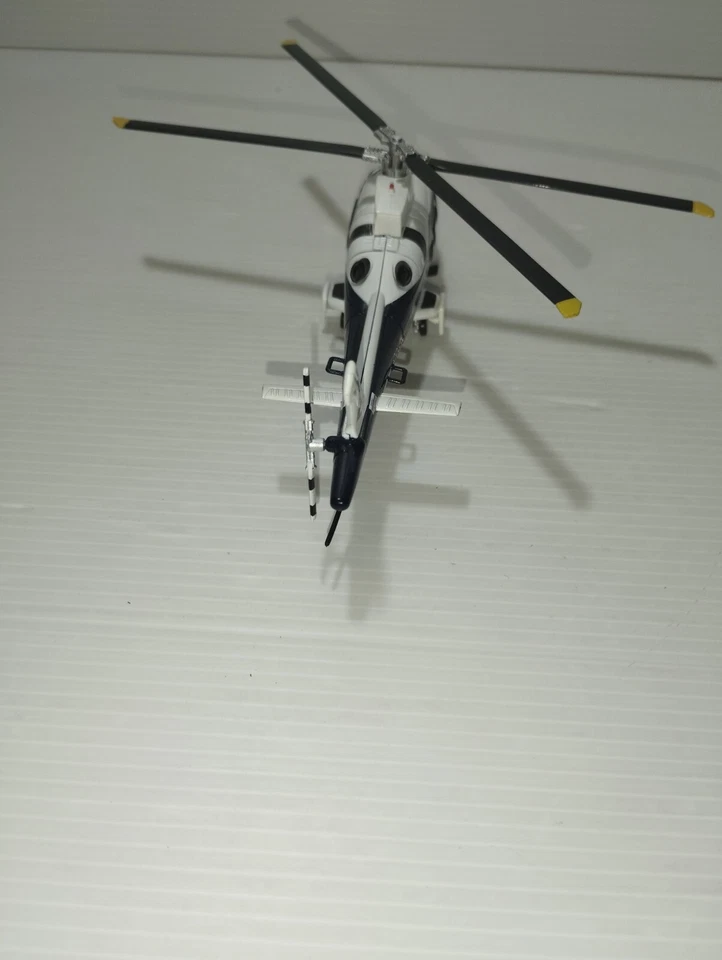 Modellino elicottero Carabinieri Agusta A109-2003 De Agostini LEGGI DESCRIZIONE  - Immagine 4 di 4