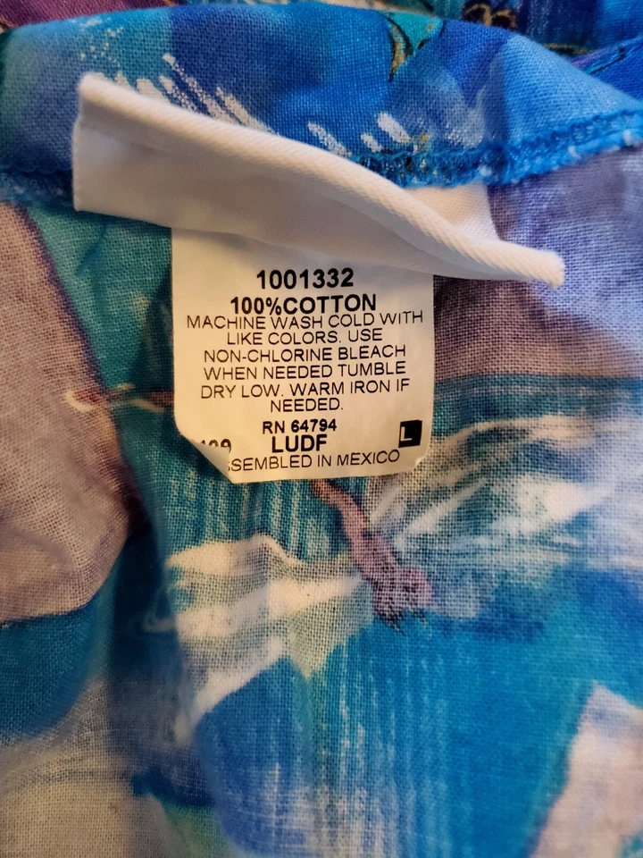 Peaches Scrub Top size L-Blue/Purple Dragonfly Button-up-Chest 26"/L 31" - Image 4 of 4