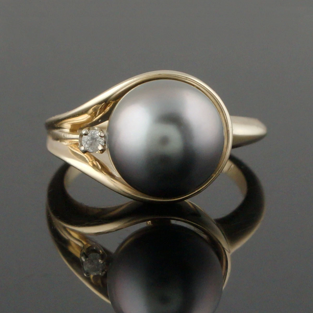 Tahitian black pearl ring with diamond in 14k white deals gold