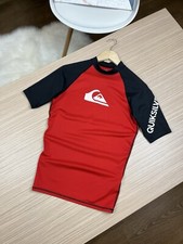 Quiksilver Rash Guard Men's Size S Short Sleeve Swim Shirt Surf Tee Red Black