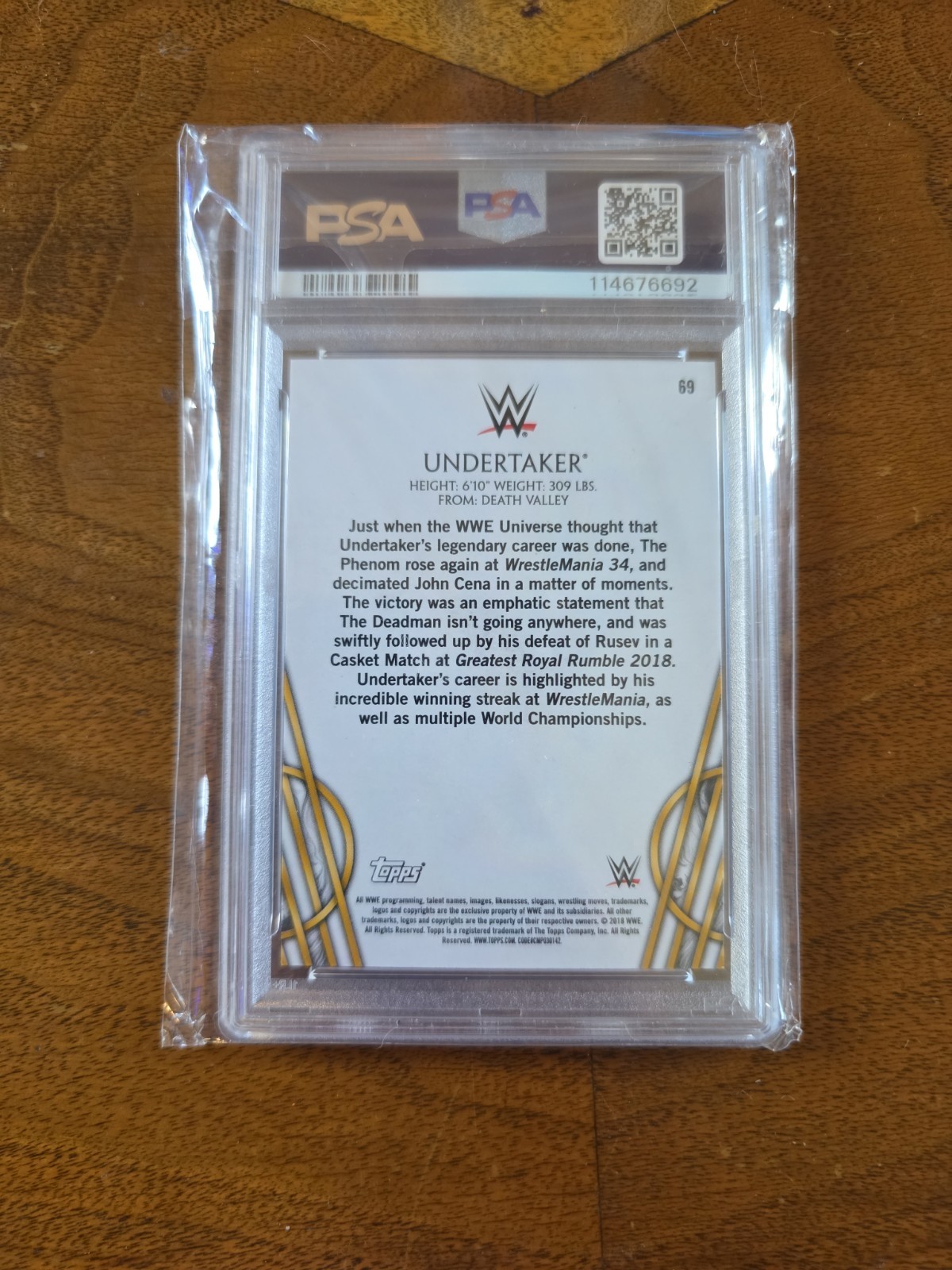 2018 Topps Legends Of Wwe #69 Undertaker Blue 25/25 Bookend PSA 8 view 2