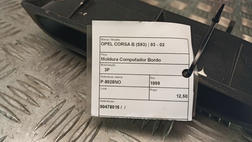 90478015 commande autoradio pour OPEL CORSA B (S93) 1993 - Photo 5/5