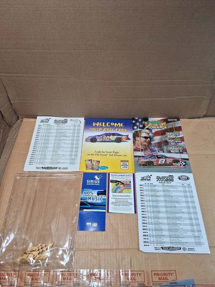 Vintage 2002 MBNA All American Heroes 400 Dover International Speedway Bundle - Image 2 of 3