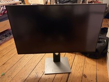 Dell U3219Q UltraSharp 32inch USB C Monitor