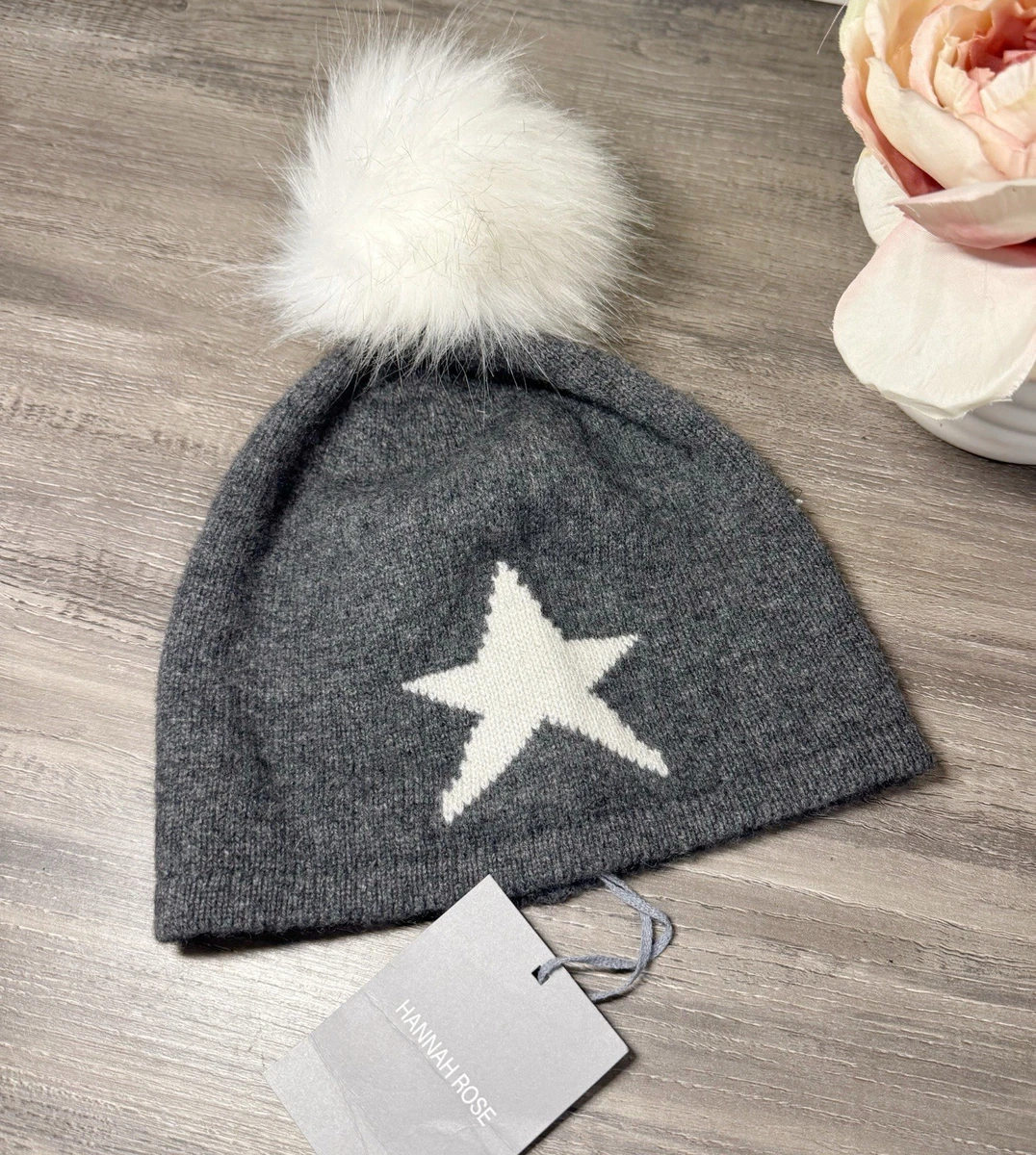 HANNAH ROSE ⚜ WOMEN\'S GREY CASHMERE WINTER KNIT POMPOM HAT New Hannah Rose 100% Cashmere Hat with Star & Fur Pompom  main image 3