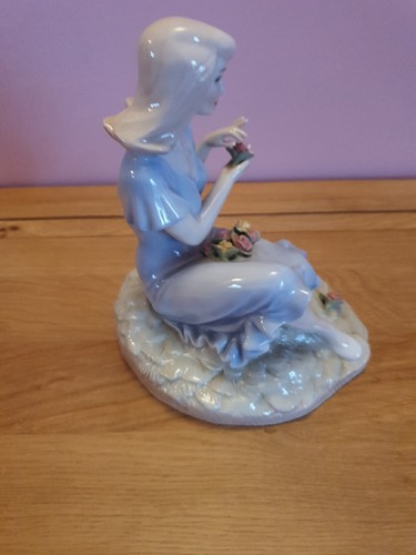 A LOVELY ROYAL DOULTON REFLECTIONS HN 3085 "SUMMER ROSE" FIGURE. - Bild 5 von 12