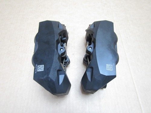 BMW F900R SE 2021 3,621 miles front brake calipers pair Brembo (11674) - Picture 8 of 12