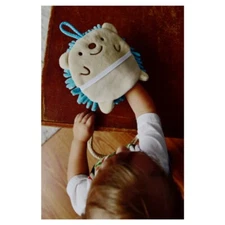 New Daiso Japan Hedgehog Microfiber Mitten Cleaner