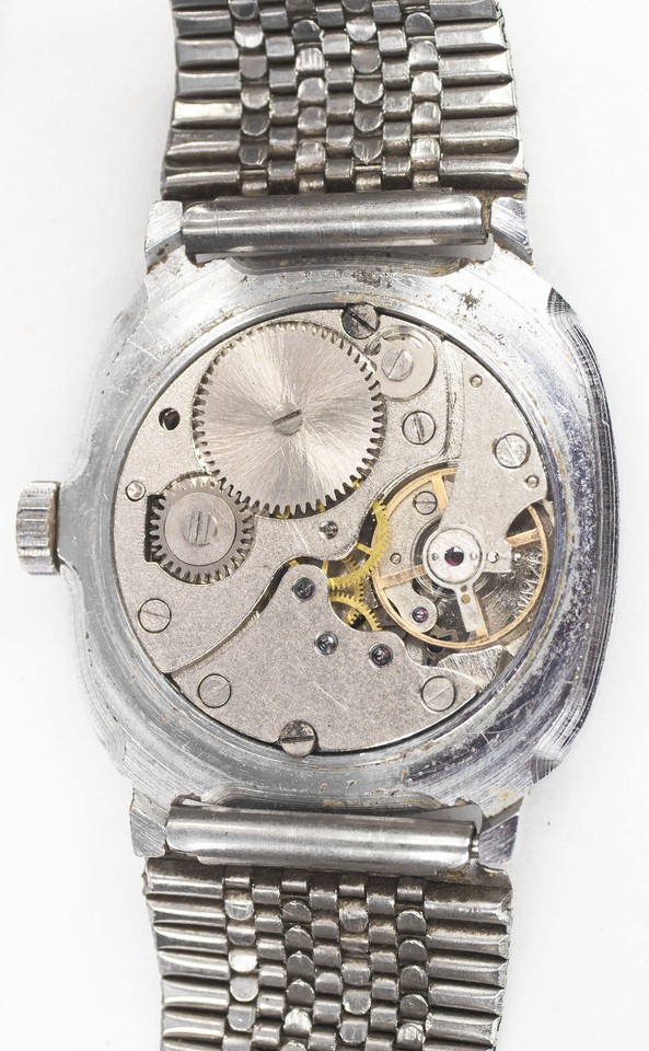 Pobeda Mens Watch 90s Style Watch Manual Square Watch With Metal