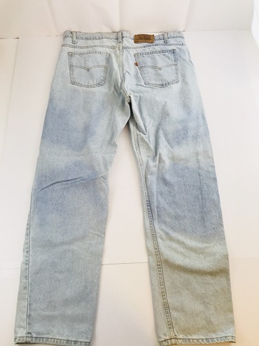 Vintage USA Levi's 505 Mens Light Wash Jeans 40x32 Regular Straight Fit (410) - Picture 2 of 6