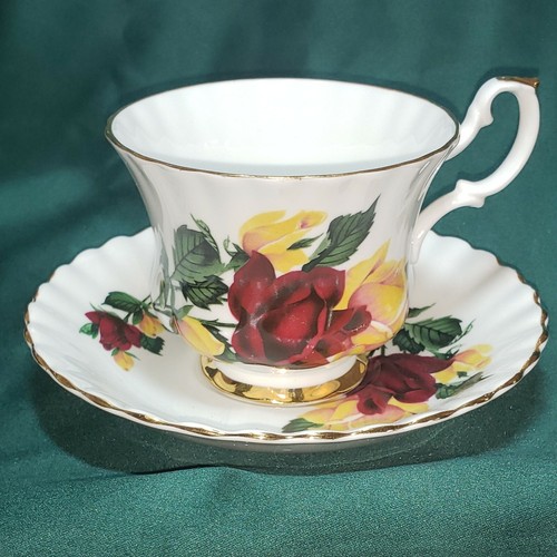 Royal Imperial Everlasting Rose Finest Bone China Made in England with