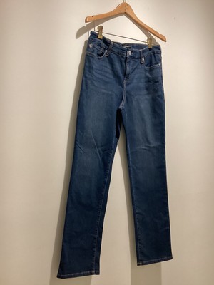 Womens Bandolino mandie signature fit straight jeans size 8 missy average (31x30