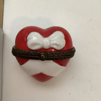 Vintage Perjinkities Heart Shaped Porcelain Hinged Box Minwest Of Cannon Falls