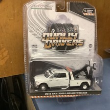 Greenlight 2018 Ram 3500 Laramie Wrecker 1:64 Diecast tow truck  Limited Edition
