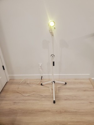 BIOPTRON Light Therapy LAMP, 7 Color Filters, and Medallion Floor Stand.