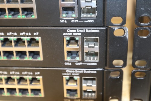 7x Cisco SG200-26 Gigabit Ethernet Smart Switch - 第 12/12 張圖片